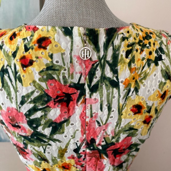 TOMMY HILFIGER 🪸💛FLORAL💛🪸 BELTED SLEEVELESS DRESS SIZE 2 🌟LIKE NEW🌟 - Picture 9 of 13